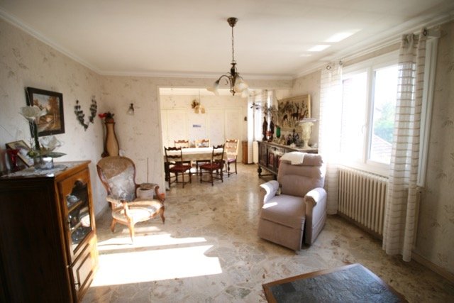 EXCLU, Tournon, villa environ 110m2 sur une parcelle de plus