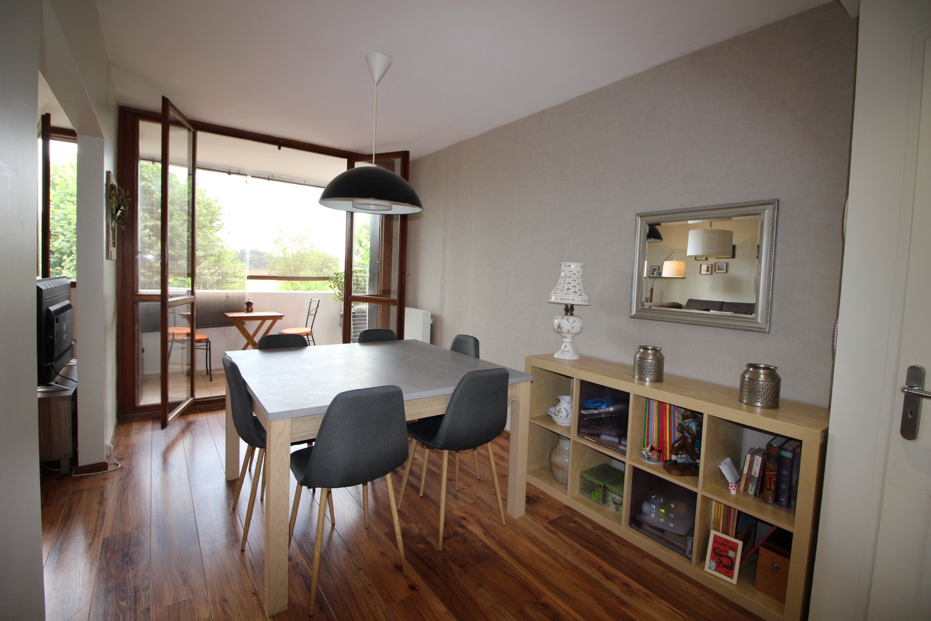 A VENDRE T5 ENV 92 M2 BOURG LES VALENCE